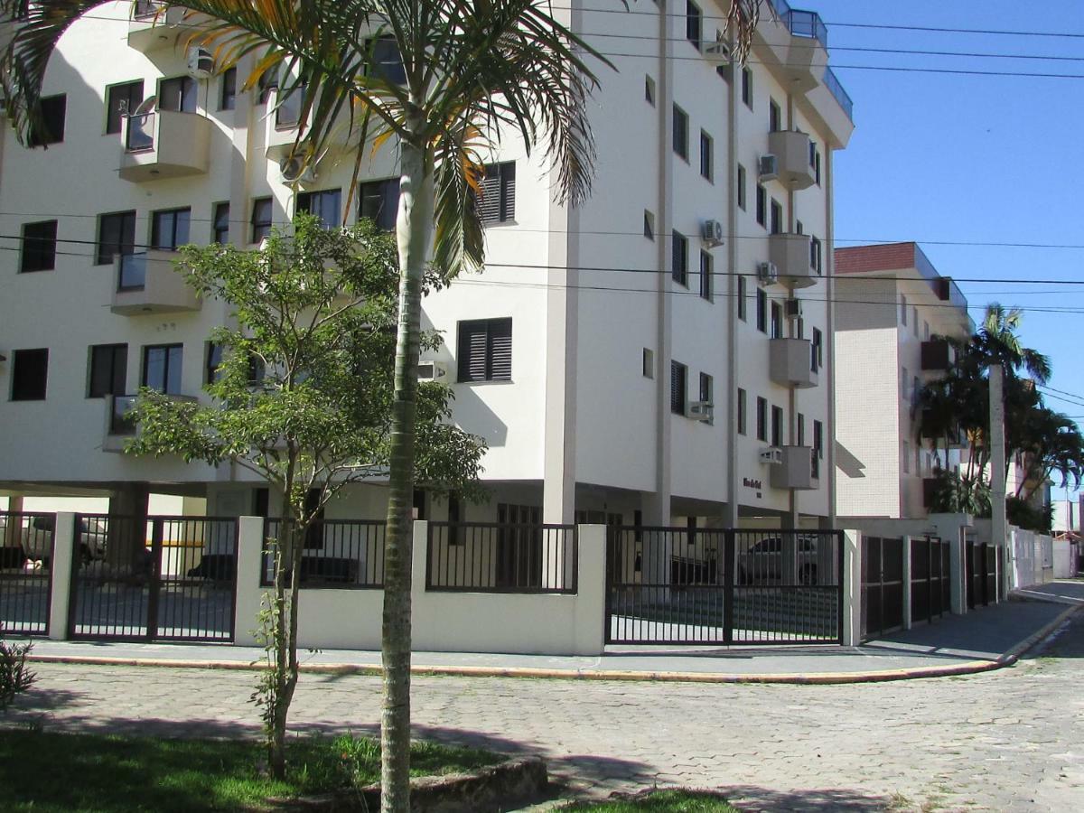 Apto. Aconchegante Proximo A Praia Ubatuba Bagian luar foto